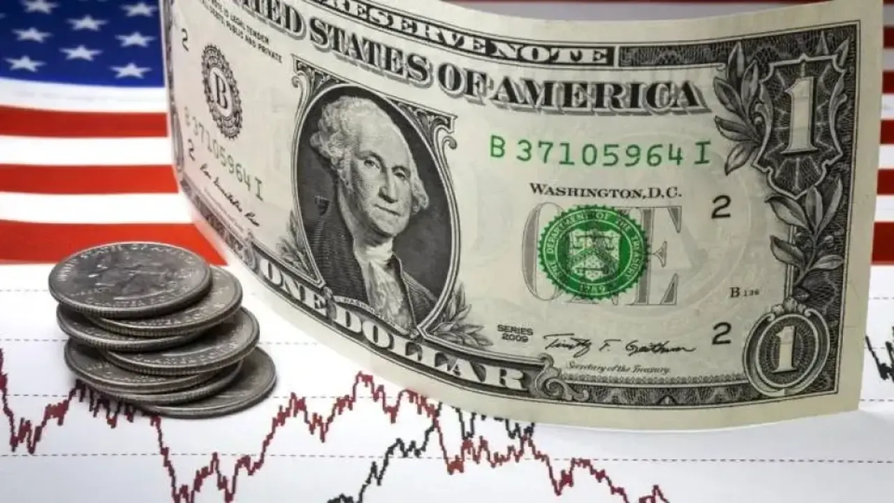 أسعار صرف الدولار أمام الجنيه المصري تشهد استقرارًا خلال عطلة نهاية الأسبوع